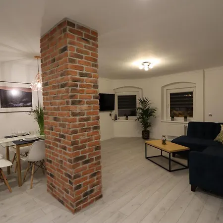 Apartment Apartament Przy Skwerku Szklarska Poreba